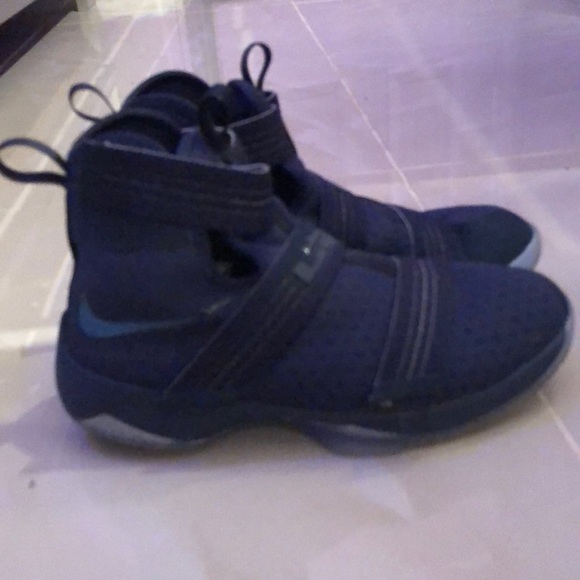 lebron zoom soldier 10